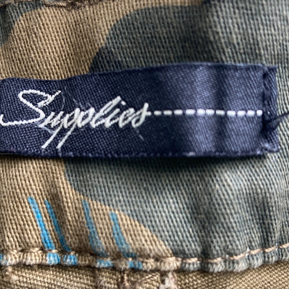 Supplies Camouflage Cargo Shorts - Picture 2 of 10
